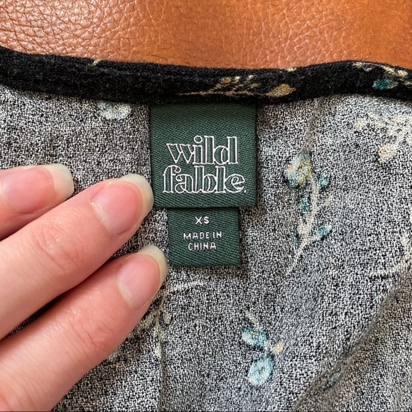 Wild Fable Peplum Floral Button Blouse | Black | XS - Picture 9 of 11